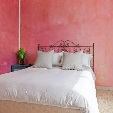 Inviting Farmhouse In With Garden * San Venanzo